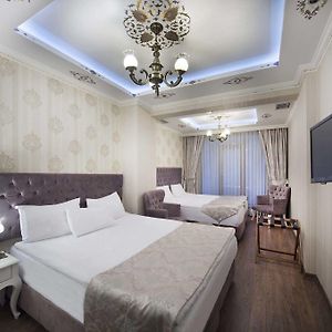 Economy Quadruple Room Basement